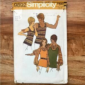 Vintage 1970s Simplicity 9892 Sewing Pattern Womens Size Med 2 Blouses COMPLETE